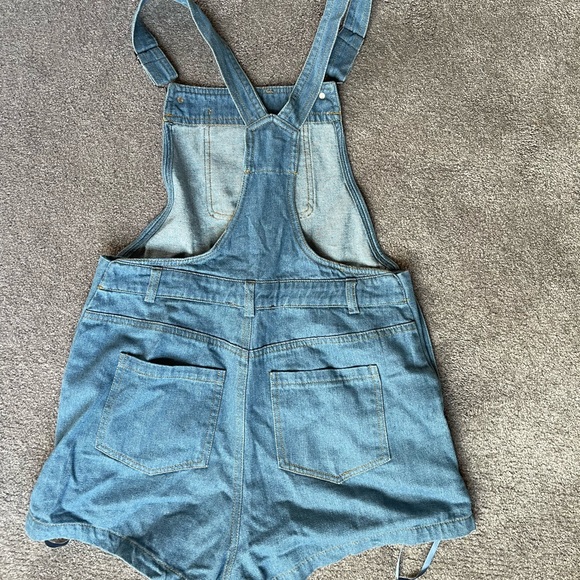 Clad & Cloth Chambray Denim Overalls - Picture 4 of 4